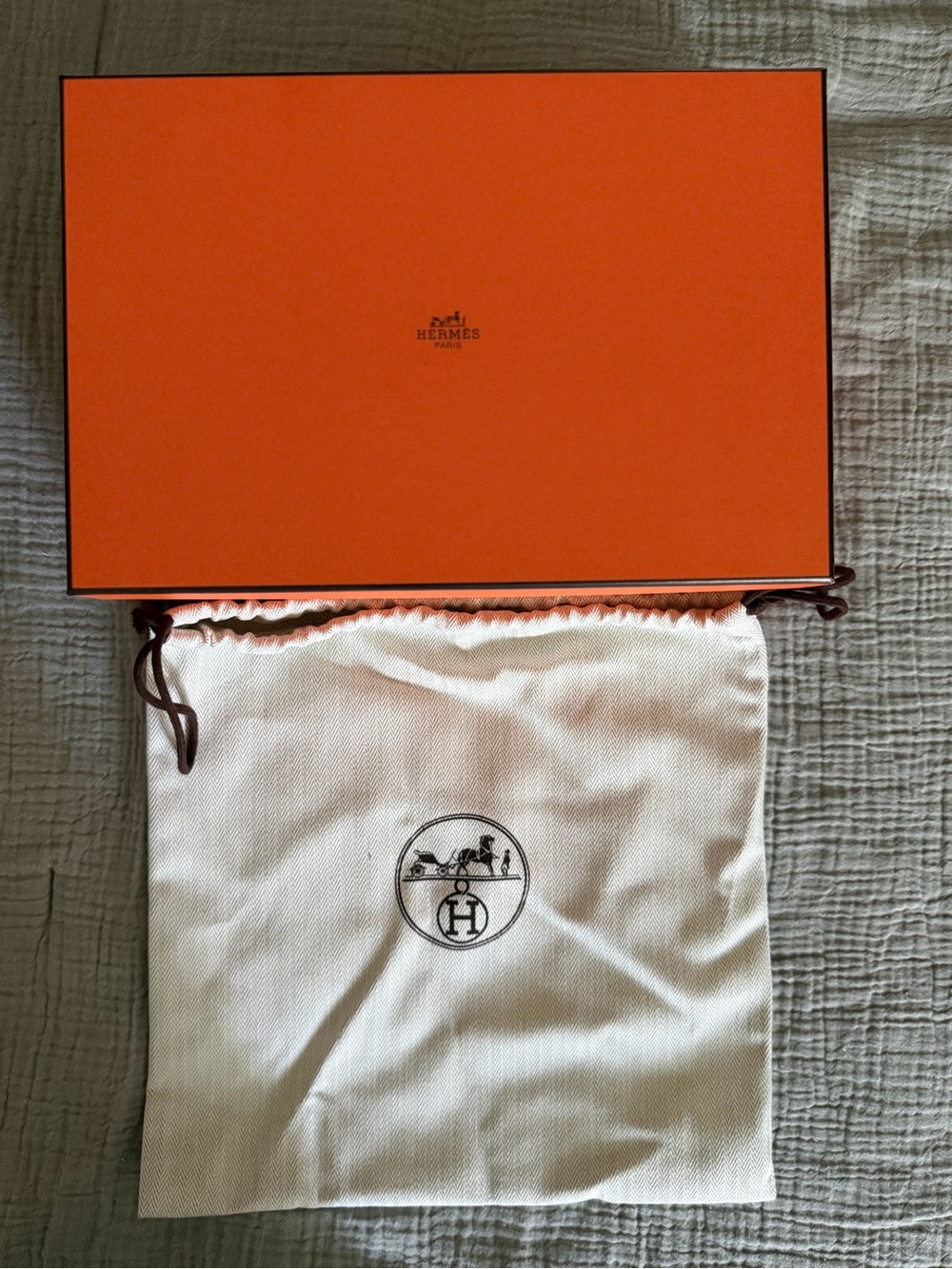 Authentic Hermès Empty Gift Box 12x8x4.5 with Dust Bag & Booklet